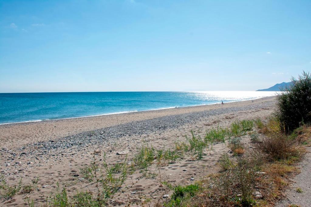 Casa Vista Al Mar Villa Dikella Екстериор снимка